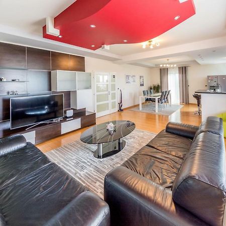 Apartments Lupe Split Bagian luar foto